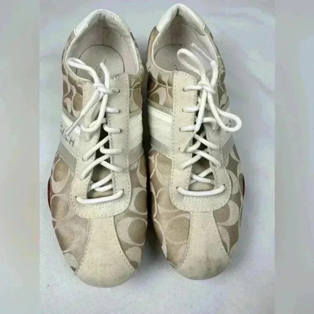Coach Q582 Jayme Signature Shoes 8.5 Beige